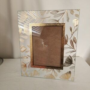 Beltrami Picture Frame 5" x 7" Picture Frame 10" x 12" Gold Tone Floral Clear
